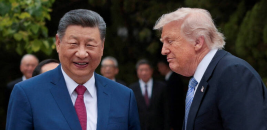 前美驻华大使批特朗普访华表现“过头”:让美国显得软弱