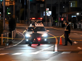 14岁少女抢劫60岁妇女 反被狂追150米当场制服