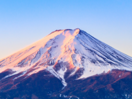 沉睡超300年!专家警告:富士山随时可能大规模喷发