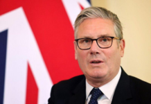 英国政坛爆发逼宫风暴 首相施凯尔最快今日宣布请辞