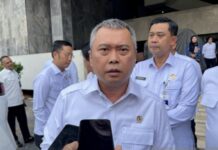 我国物流业迎来重大变革 九家国企整合抱团发展增强全球市场影响力