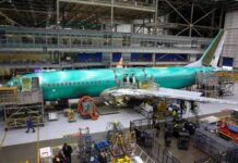 惊传453架波音737 MAX座椅安装不当,紧急迫降时恐致乘客受伤