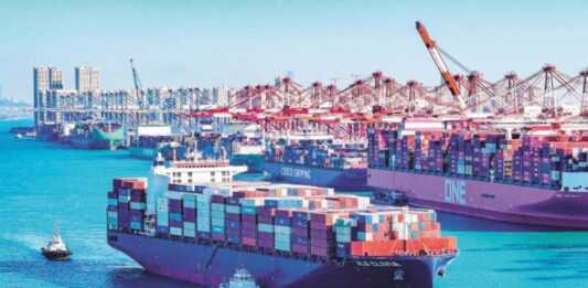中国绿色能源产品出口上半年增长强劲 电动车锂电池出口增幅明显