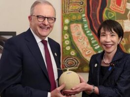 澳总理陷低俗玩笑争议 涉调侃日本首相礼物拒公开道歉