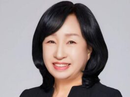 韩女议员酒后拒付车费大闹警局 鞠躬道歉遭停权处分
