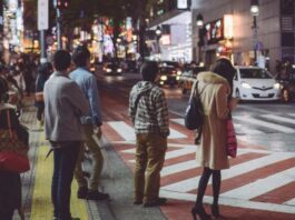 日本收紧外籍人士政策 永居费用暴涨 “新家”变得越来越难留