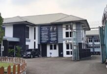 印尼监狱惊现“豪华区” 囚犯疑住公寓还有健身房