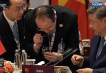 习近平出席金砖峰会被指身体不适 俄媒画面显示疑因翻译设备故障