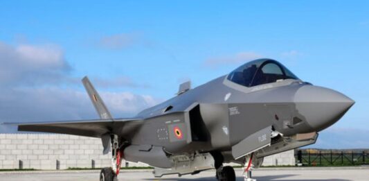 F-35机密零部件运往美国途中离奇转至香港 下落不明