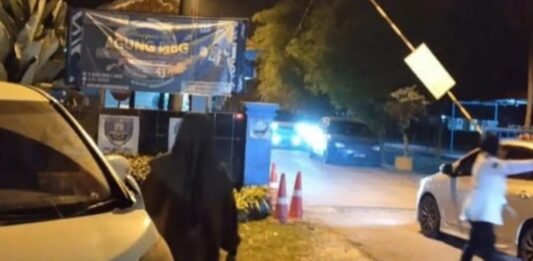 大马16岁女生倒毙校园礼堂 警方朝谋杀方向调查