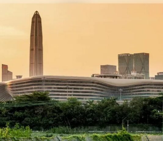 新皇岗口岸今启用 通关时间最快缩短至5分钟